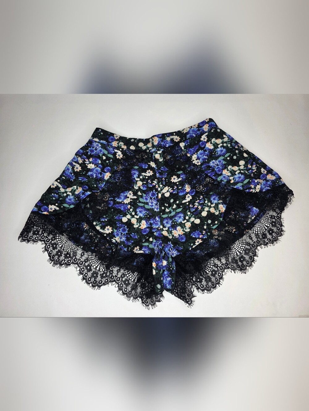 Forever 21 High Waist Floral Lace-Trim Shorts with Blue And Black Accents